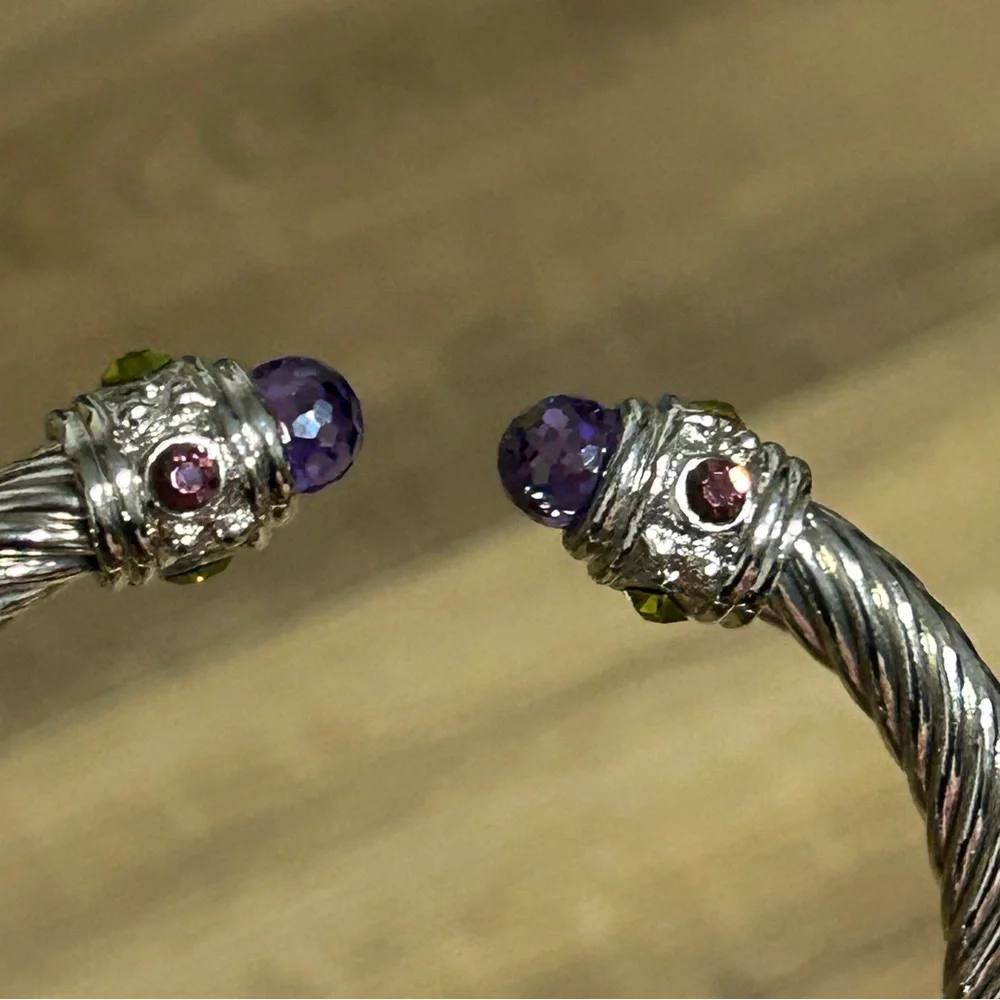 statement bracelet! - Picture 5 of 5